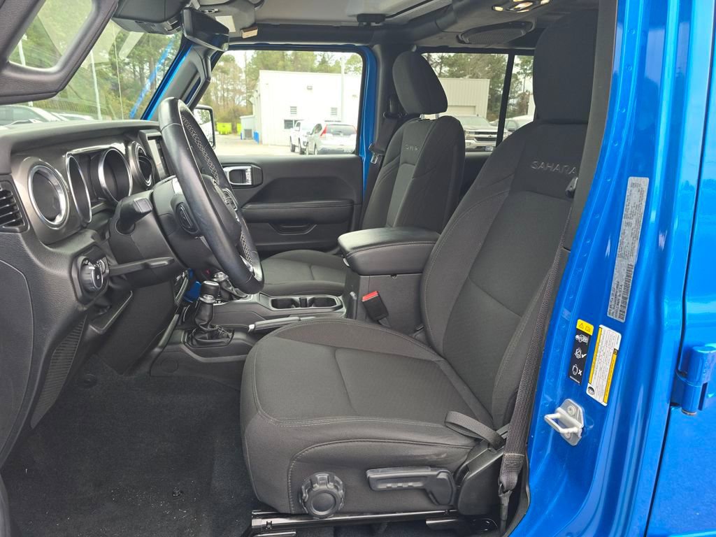 Used 2022 Jeep Wrangler Unlimited Sahara w/ Safety Group image 9