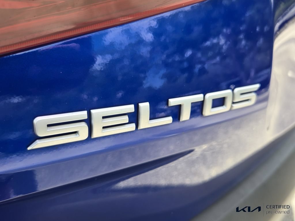 Certified 2023 Kia Seltos SX w/ SX Sunroof Package AWD/4WD image 15