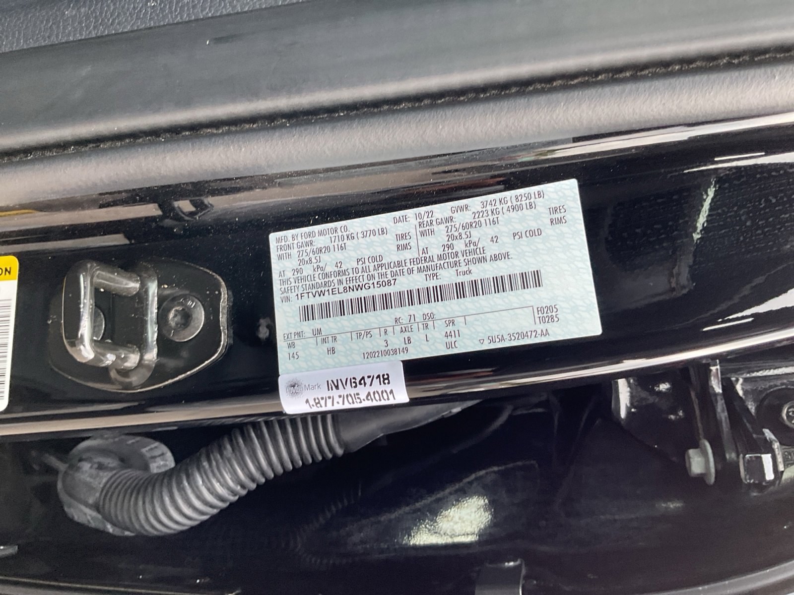 Used 2022 Ford F150 Lightning Lariat image 27