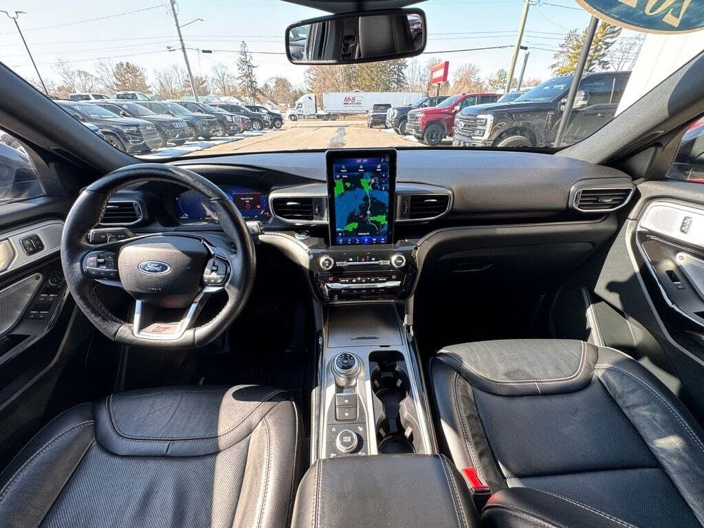 Used 2021 Ford Explorer ST w/ ST Street Pack image 41
