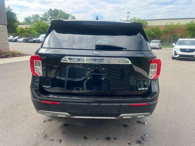 Used 2023 Ford Explorer XLT w/ Equipment Group 202A AWD/4WD image 6