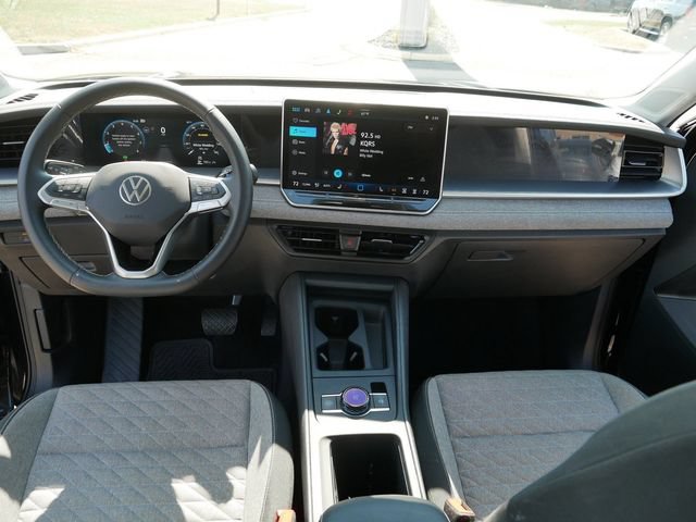 Certified 2025 Volkswagen Tiguan S AWD/4WD image 22