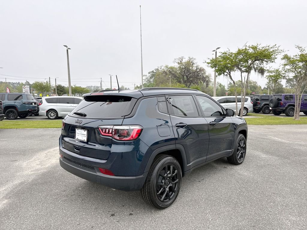 New 2026 Jeep Compass Latitude AWD/4WD image 3