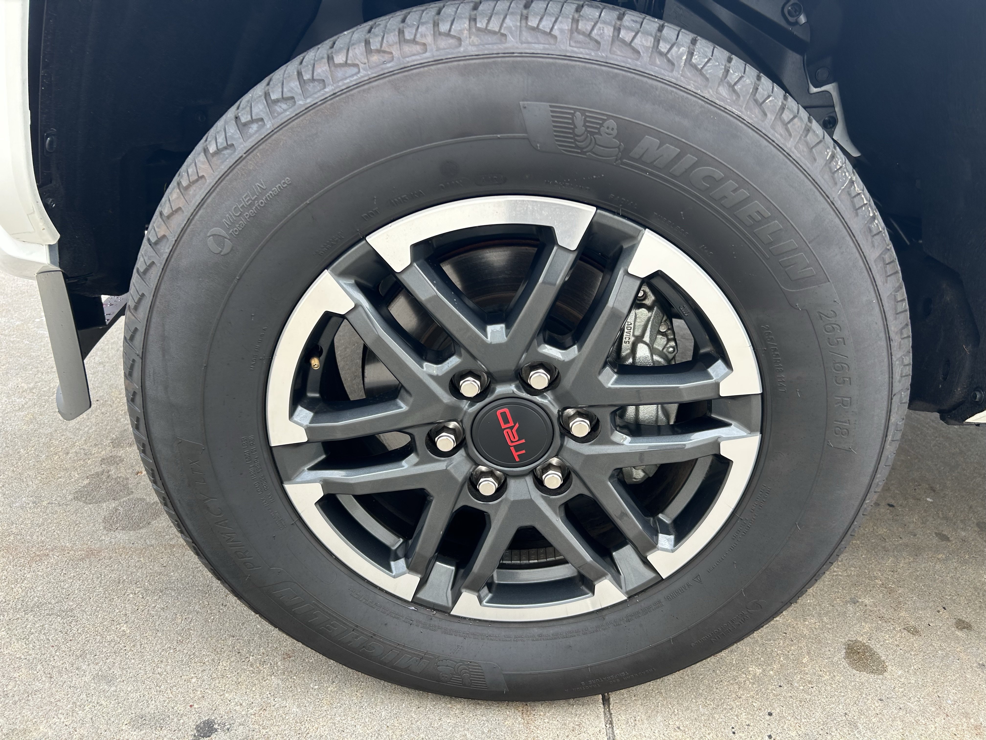 Certified 2025 Toyota Tacoma TRD Sport AWD/4WD image 14