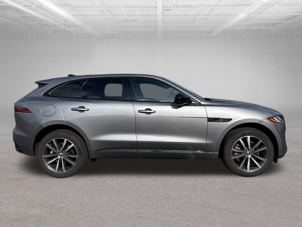 Certified 2026 Jaguar F-PACE R-Dynamic S AWD/4WD image 6