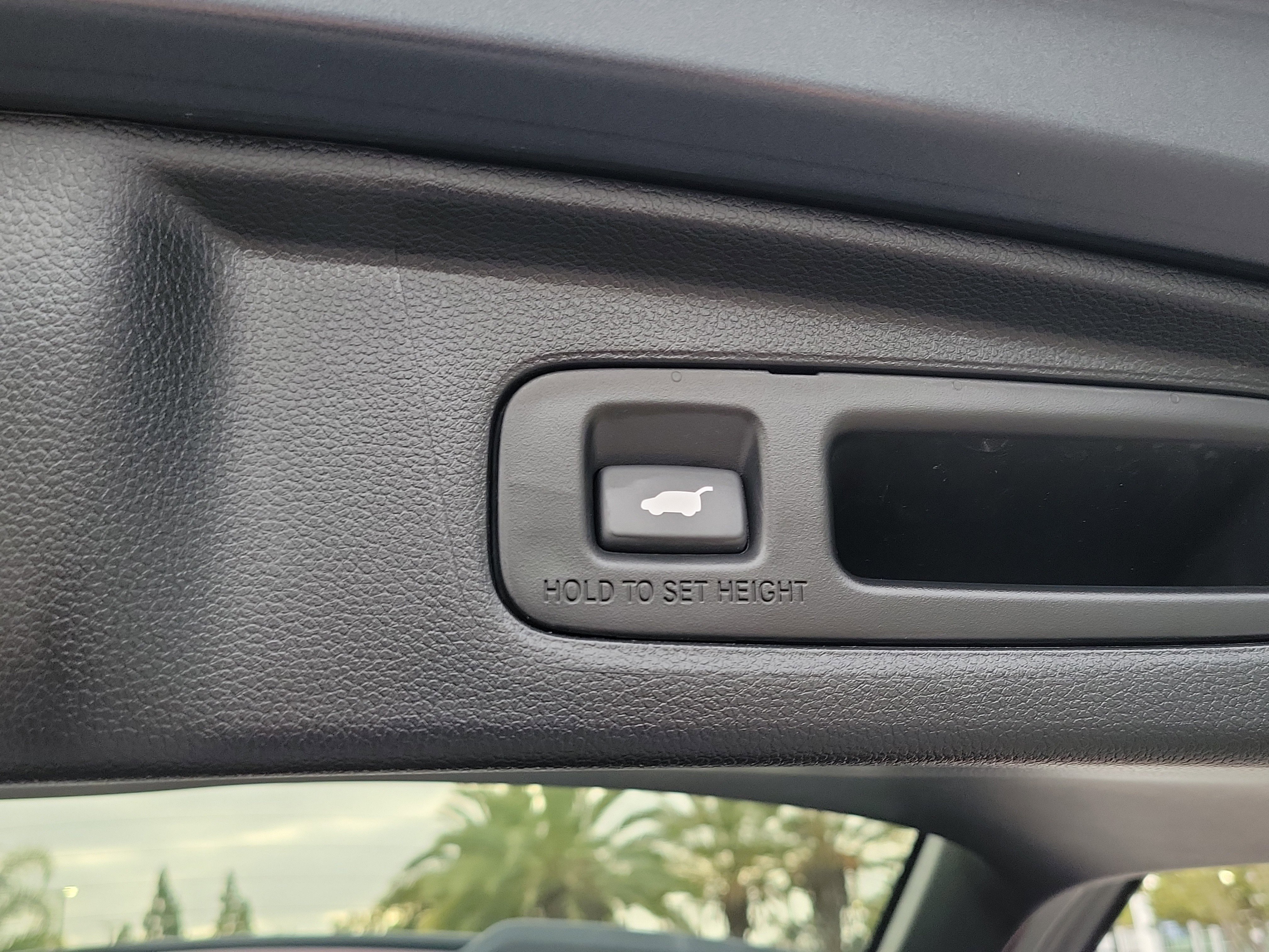 Used 2024 Honda CR-V EX-L image 21