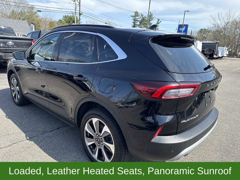 Certified 2024 Ford Escape Platinum AWD/4WD image 3