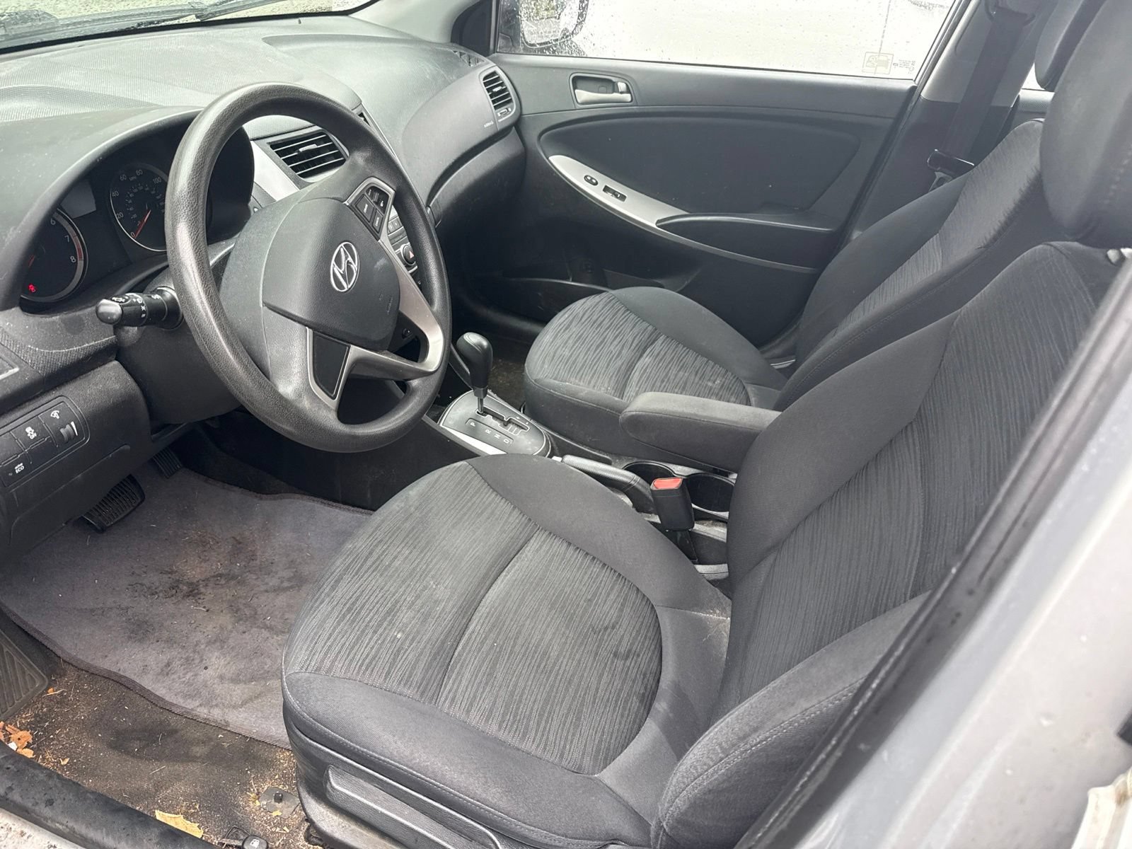 Used 2016 Hyundai Accent SE FWD image 5