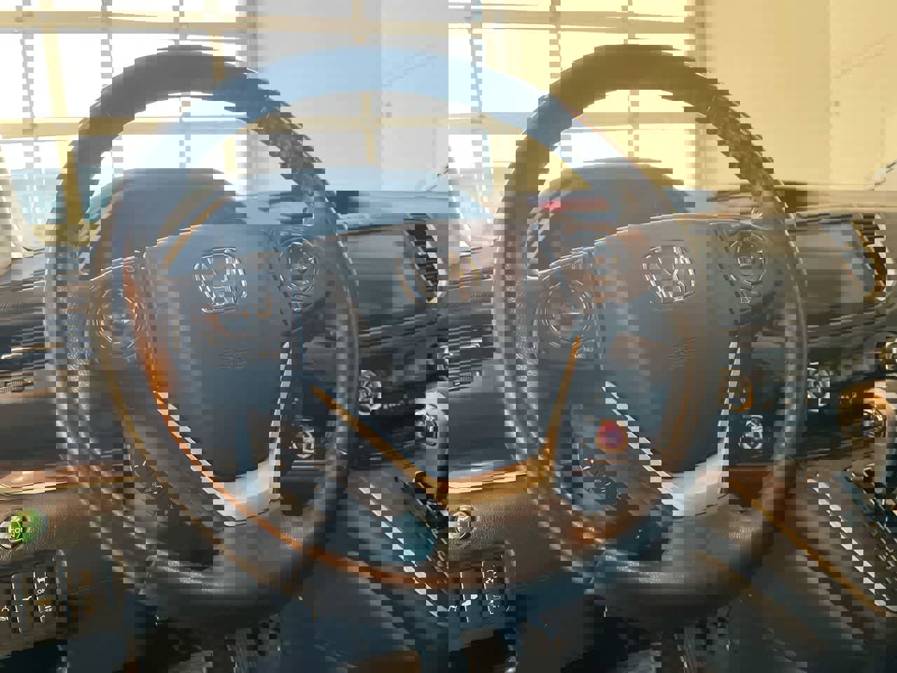 Used 2016 Honda CR-V Touring image 14