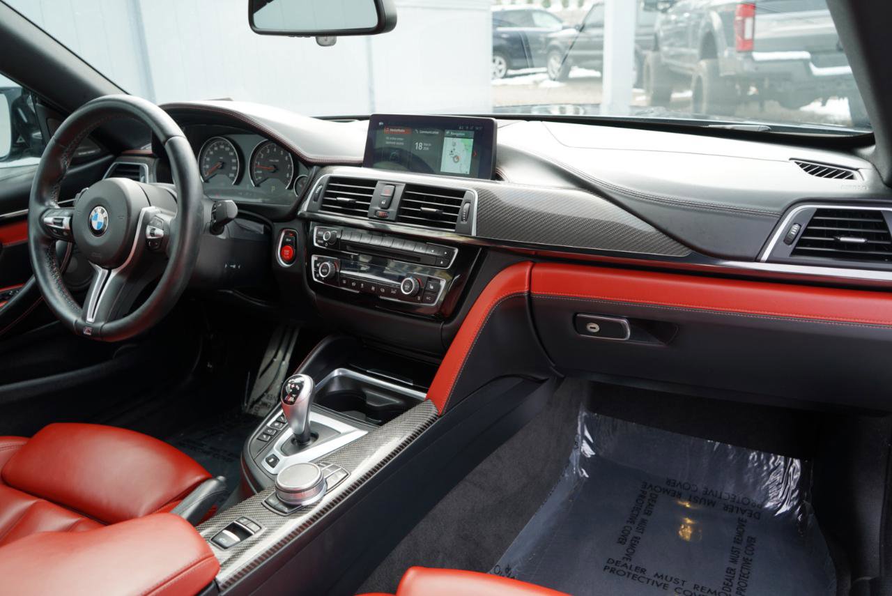 Used 2020 BMW M4 Convertible w/ Executive Package image 58