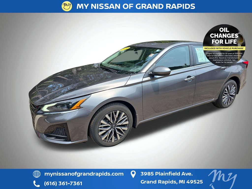 Used 2023 Nissan Altima 2.5 SV w/ SV Premium Package AWD/4WD video 4