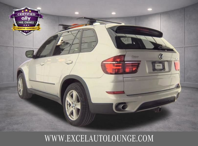Used 2012 BMW X5 xDrive35d w/ Premium Pkg image 3