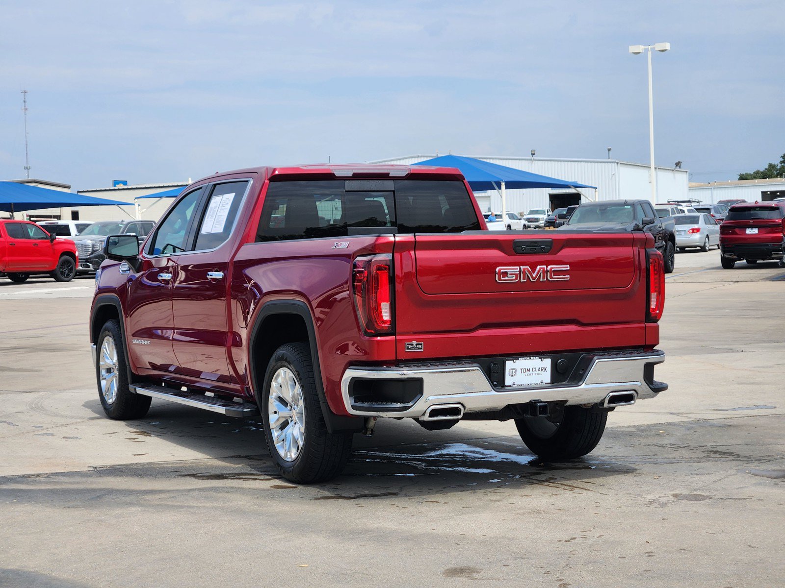 Used 2021 GMC Sierra 1500 SLT AWD/4WD image 4