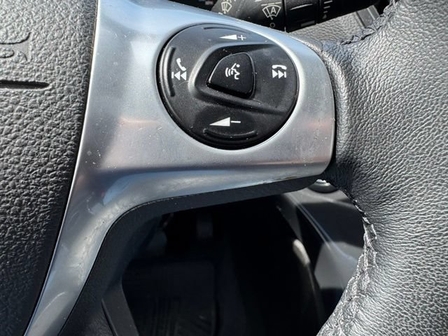 Used 2015 Ford Escape Titanium w/ Equipment Group 301A FWD image 18