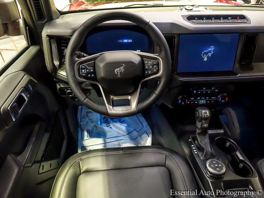 New 2025 Ford Bronco Badlands image 12