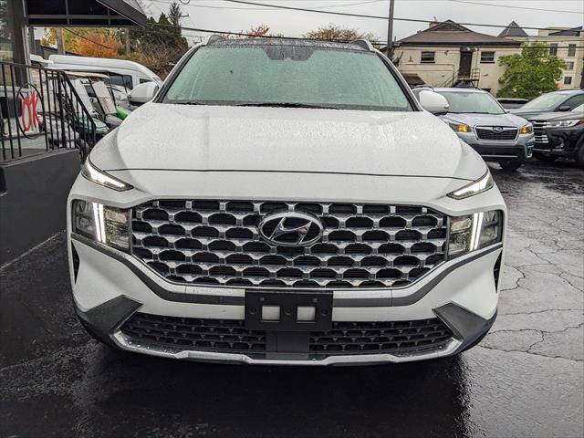Used 2023 Hyundai Santa Fe SEL w/ Premium Package image 7