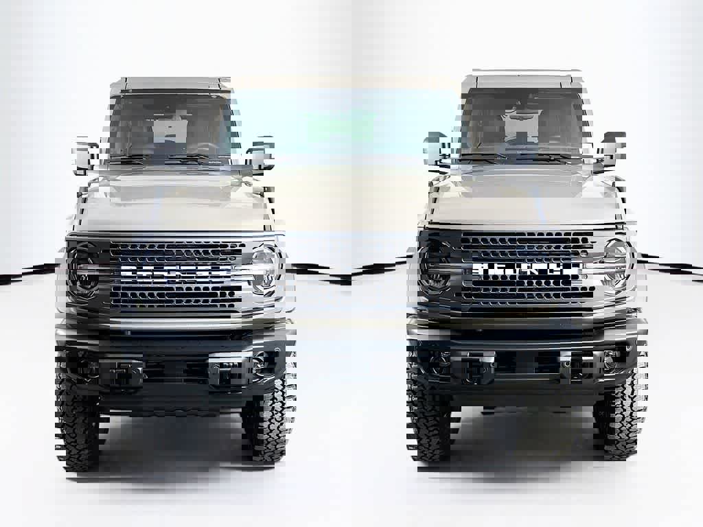 New 2025 Ford Bronco Badlands AWD/4WD image 6