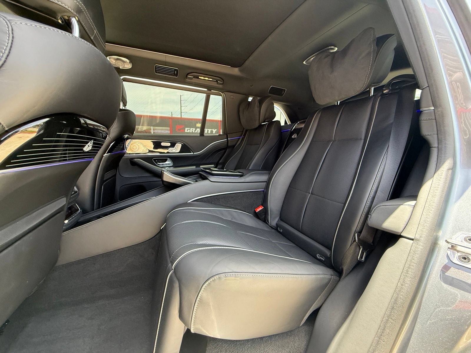 Used 2021 Mercedes-Benz Maybach GLS 600 4MATIC image 54