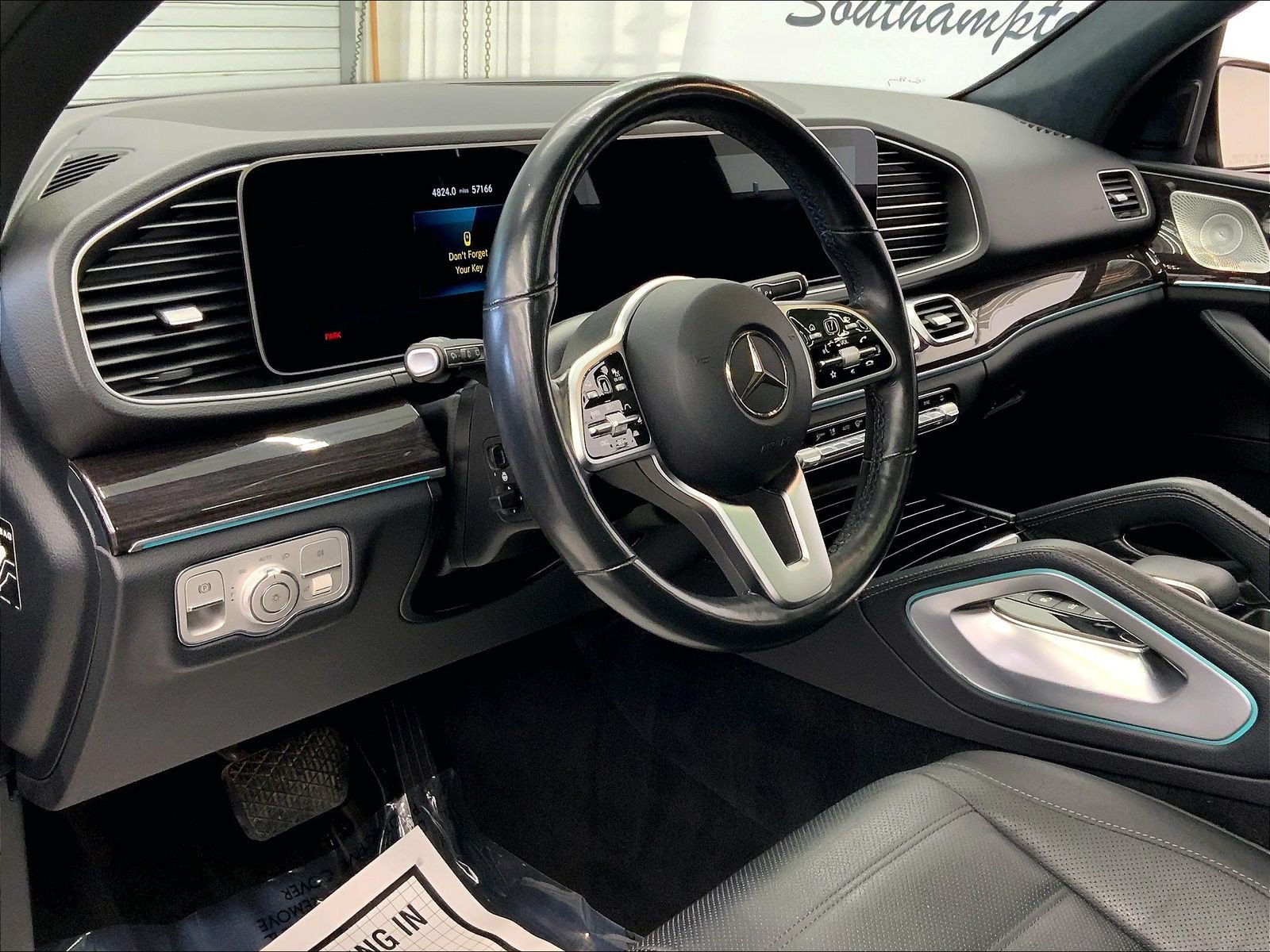 Used 2021 Mercedes-Benz GLE 450 4MATIC image 13