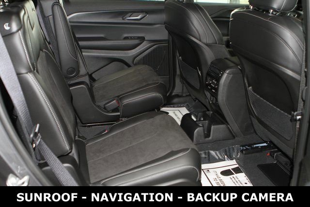 New 2025 Jeep Grand Cherokee L Altitude image 26