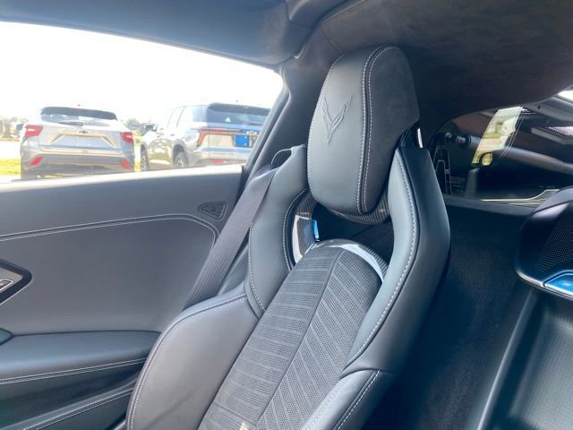 New 2026 Chevrolet Corvette Stingray Premium Cpe w/ Z51 Performance Package image 19