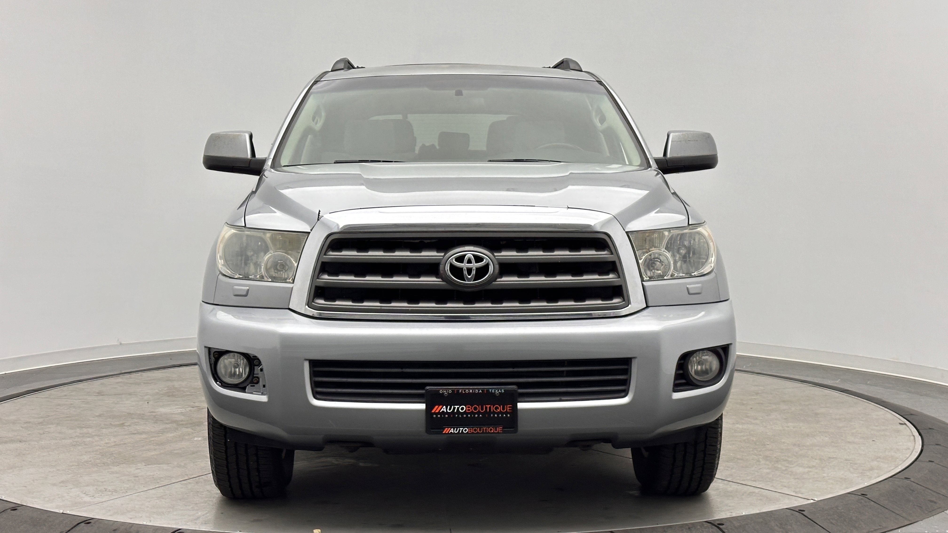 Used 2016 Toyota Sequoia SR5 AWD/4WD video 2