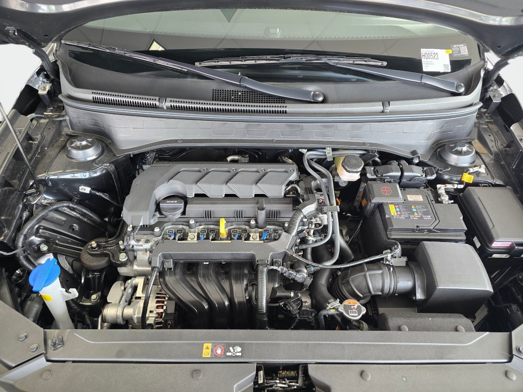 New 2026 Hyundai Venue SEL FWD image 12