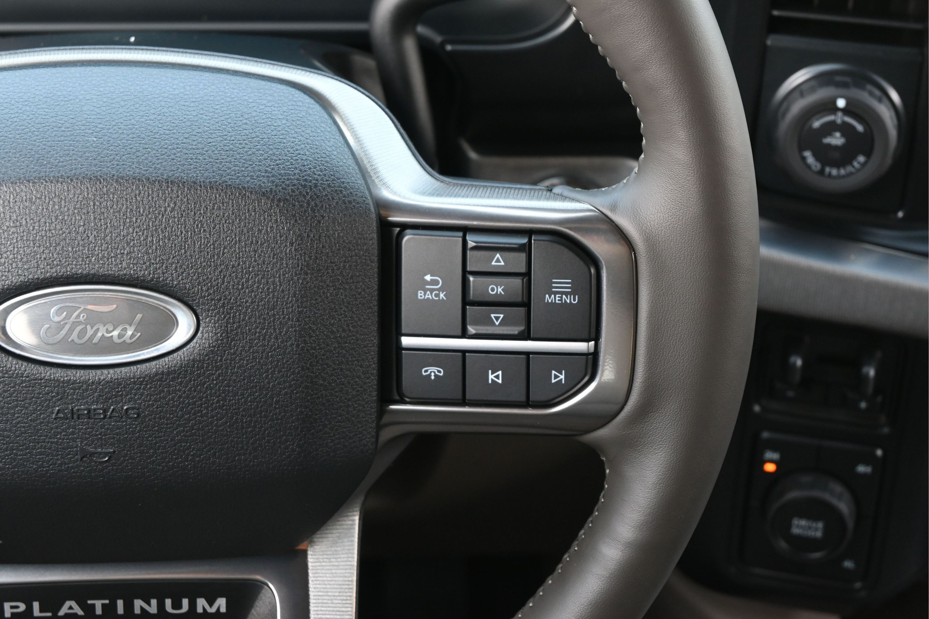 Used 2026 Ford F450 Platinum w/ Platinum Plus Package AWD/4WD image 19