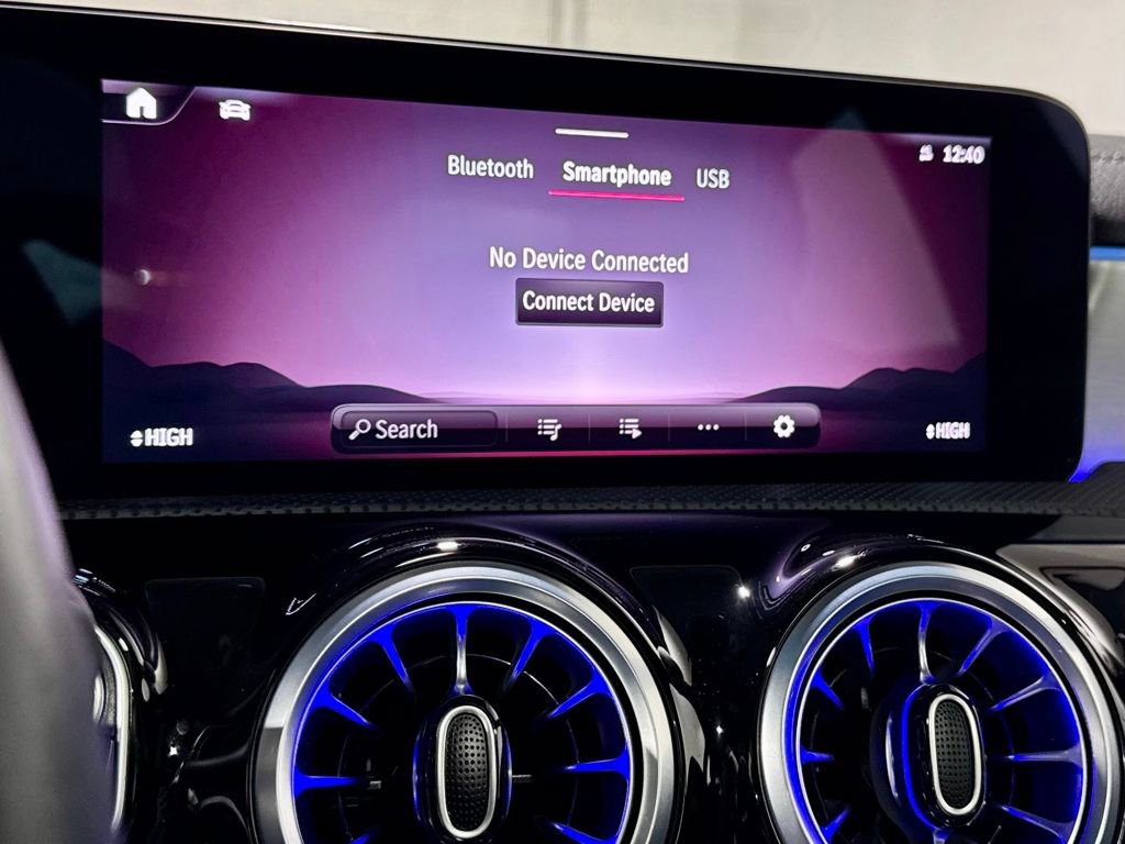 Used 2025 Mercedes-Benz CLA 250 image 17