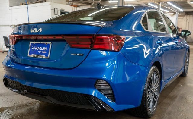 Used 2023 Kia Forte GT-Line w/ GT-Line Premium Package image 6