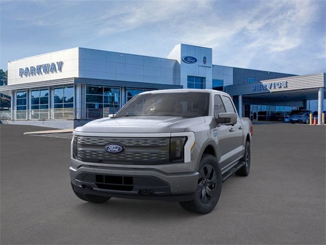 New 2025 Ford F150 Lightning Lariat image 2