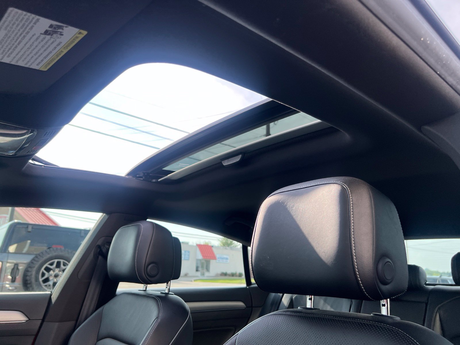 Used 2019 Volkswagen Arteon SEL Premium AWD/4WD image 28