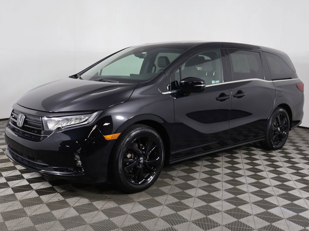 Used 2024 Honda Odyssey Sport image 9