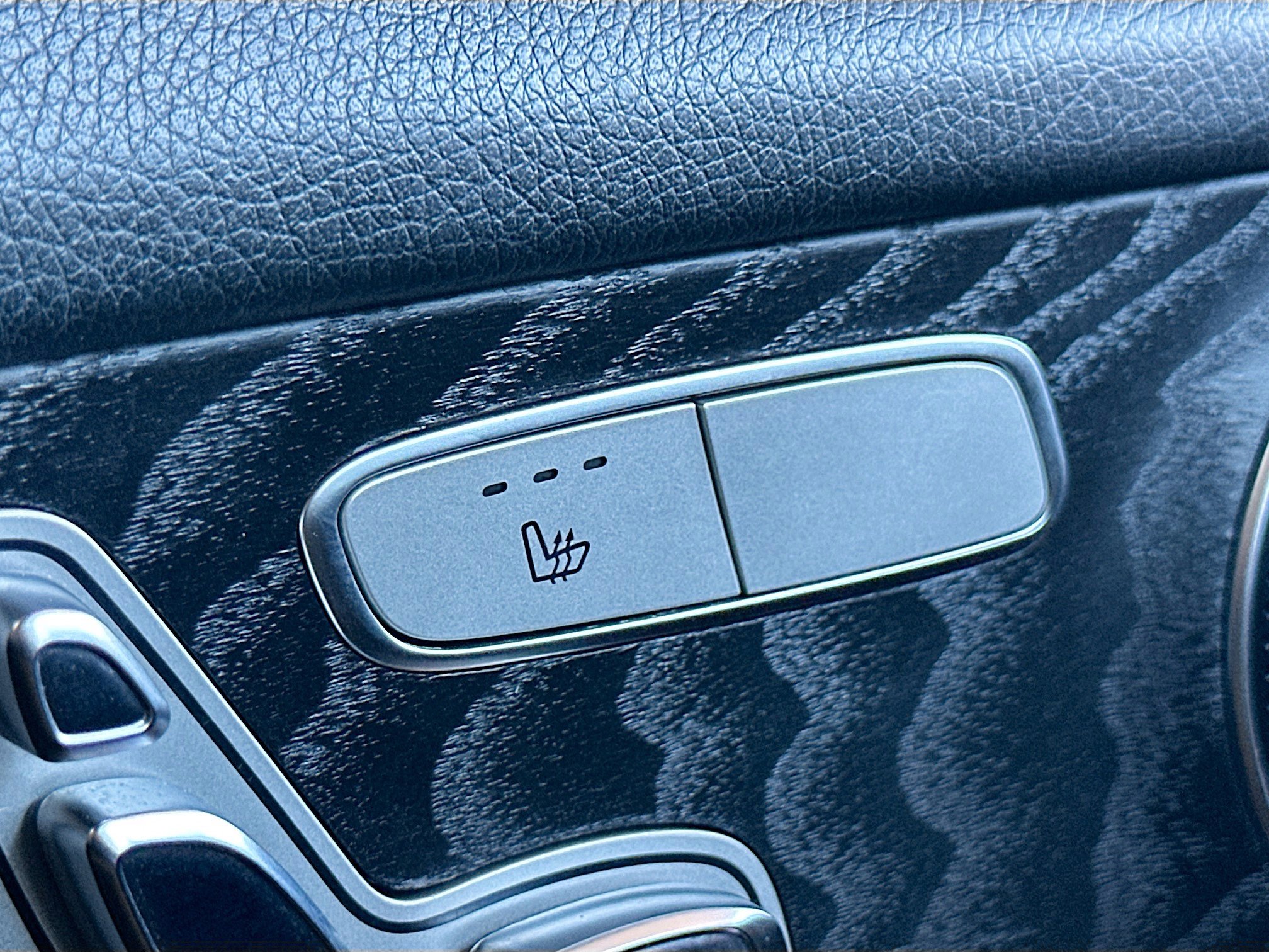 Used 2018 Mercedes-Benz GLC 300 image 19