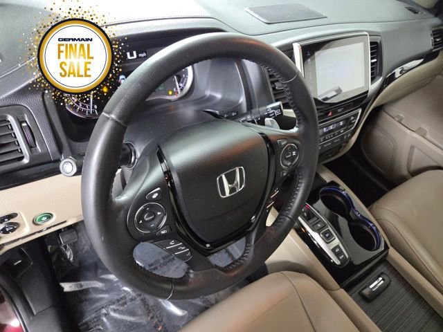 Used 2017 Honda Pilot Touring image 14