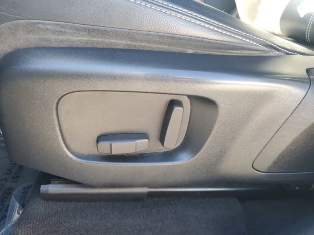 Used 2019 Land Rover Range Rover Velar R-Dynamic SE image 17