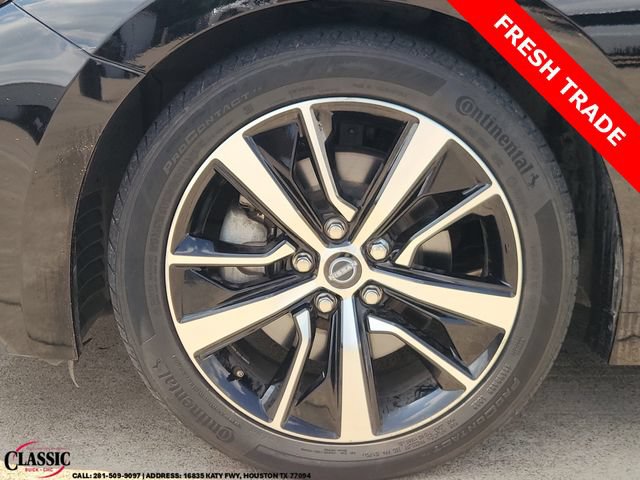 Used 2023 Nissan Maxima SV w/ Floor Mat Group FWD image 10