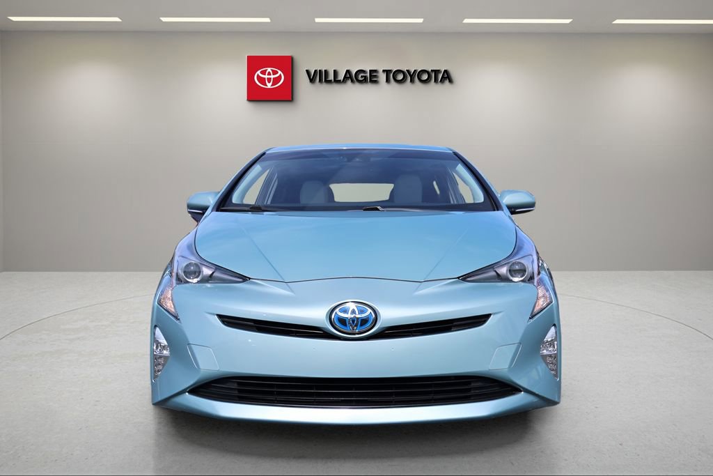 Certified 2016 Toyota Prius Four Touring image 8