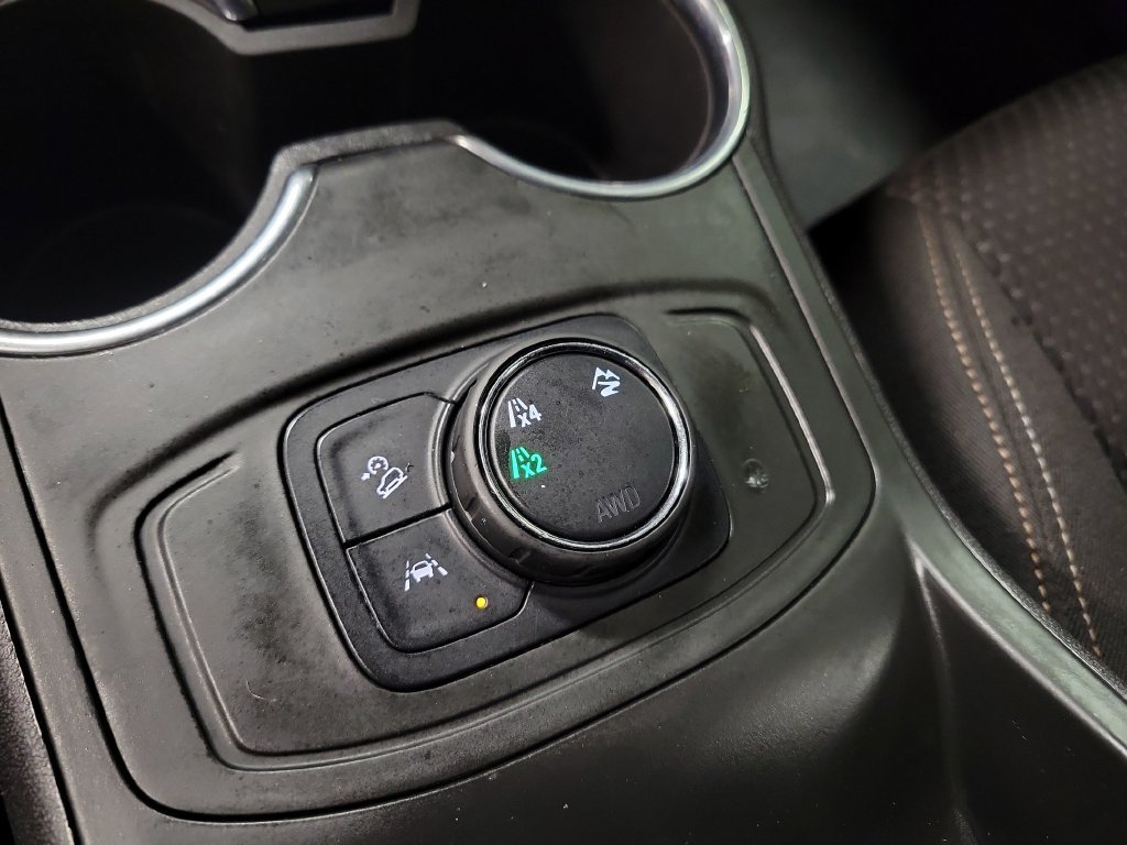 Used 2022 GMC Terrain SLE AWD/4WD image 19