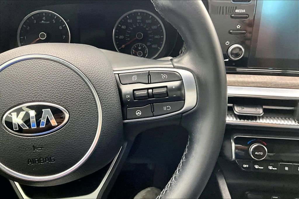 Used 2021 Kia K5 EX image 19
