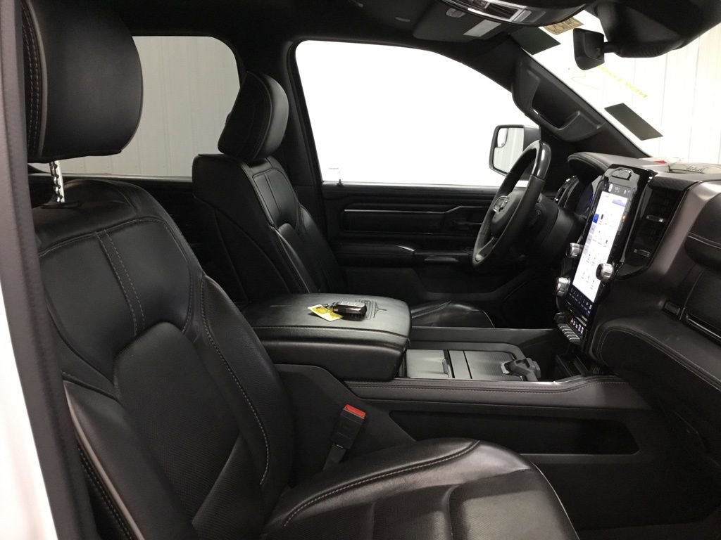 Used 2022 RAM 1500 Limited w/ Body-Colour Bumper Group image 52