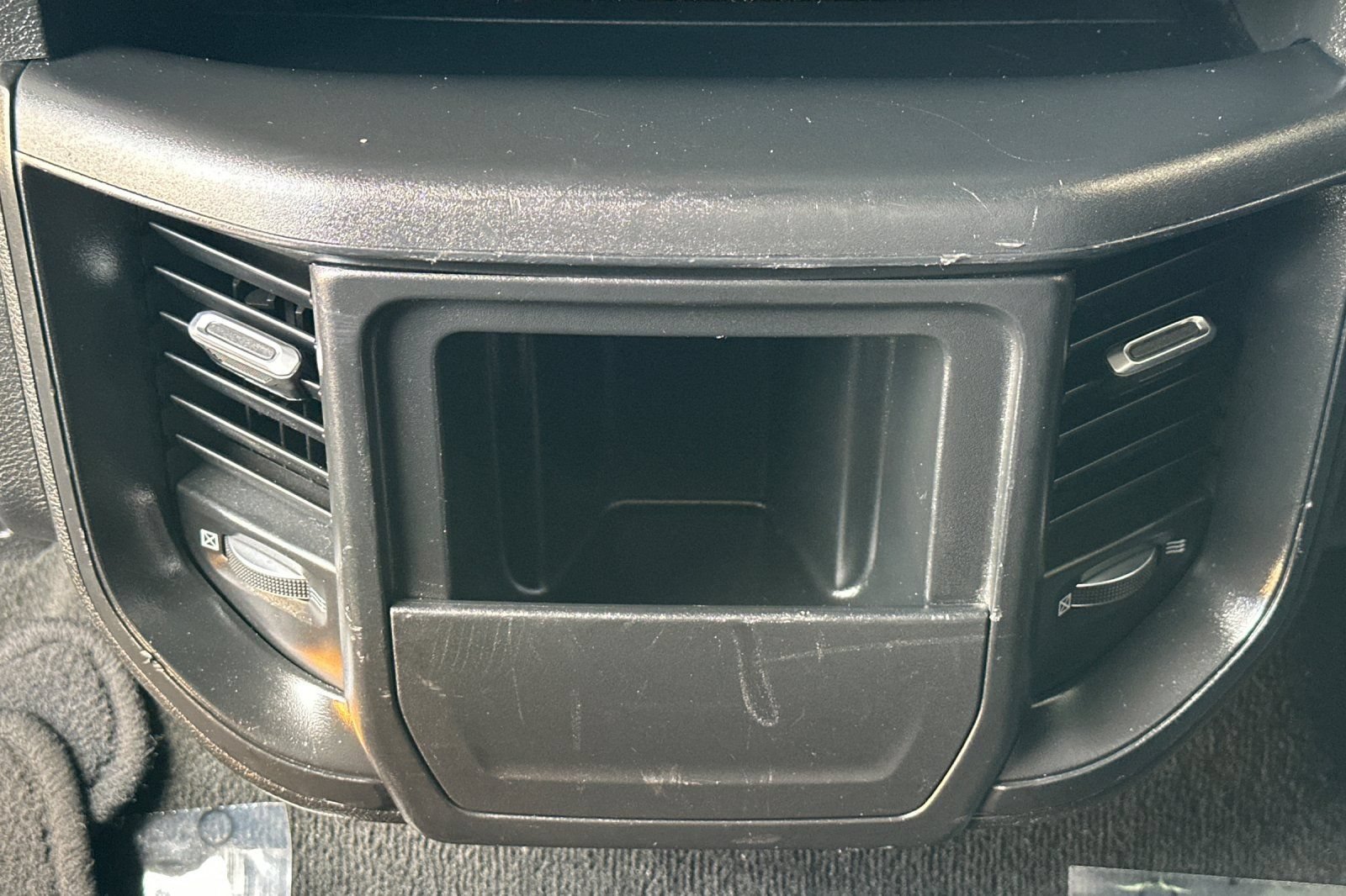 Used 2021 RAM 1500 Big Horn RWD image 15