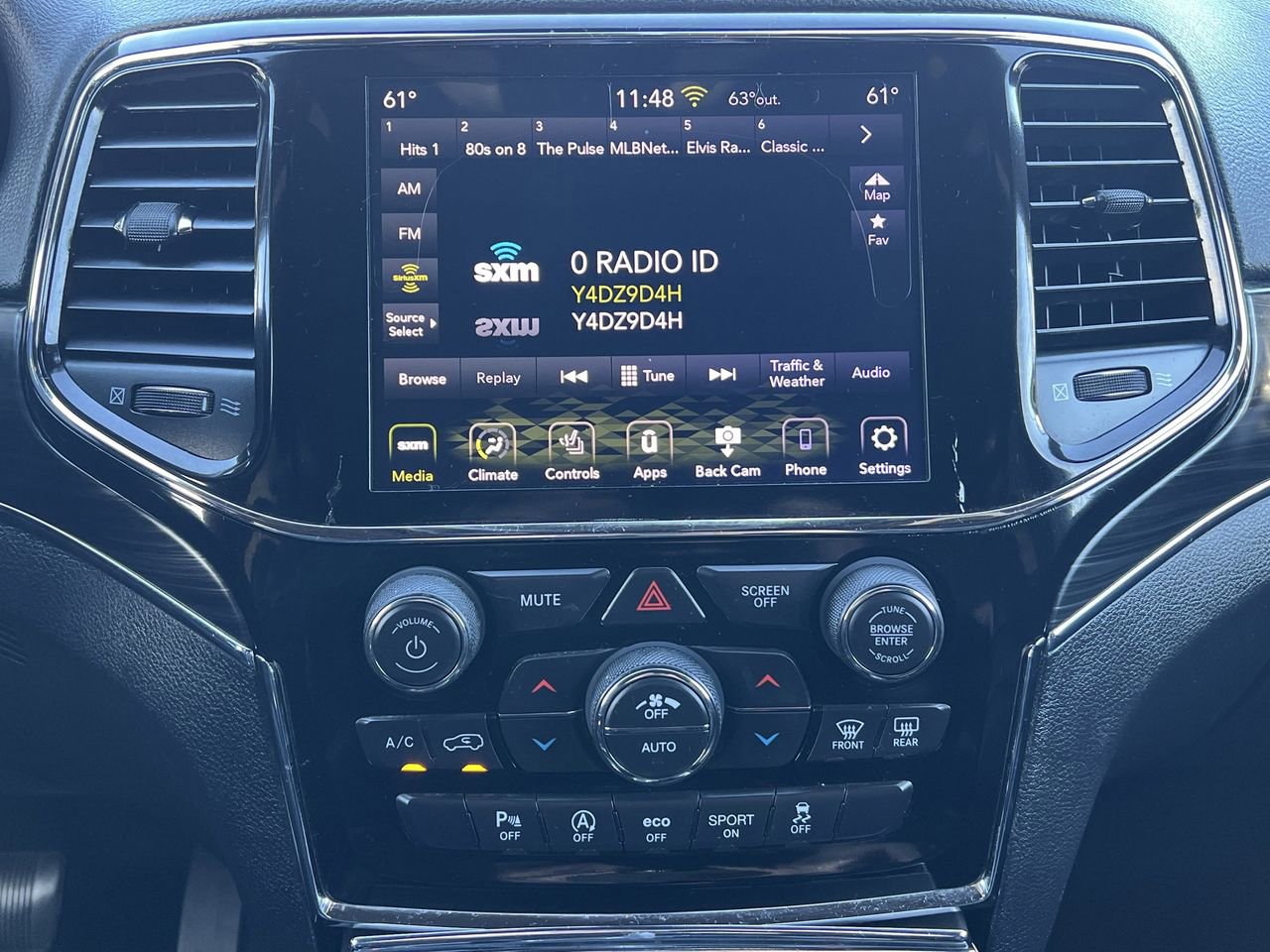 Used 2020 Jeep Grand Cherokee Limited image 7