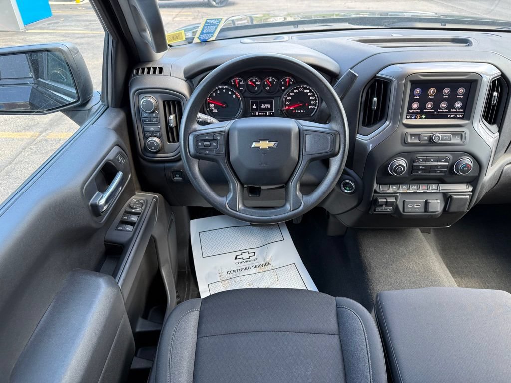 Used 2024 Chevrolet Silverado 1500 Custom AWD/4WD image 5