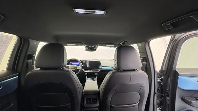 Used 2024 Chevrolet Equinox EV LT FWD image 30