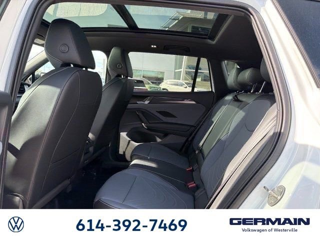 New 2026 Volkswagen Tiguan SE R-Line image 15