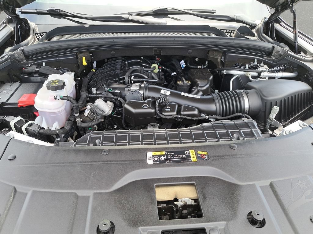 Used 2024 Jeep Grand Cherokee Altitude AWD/4WD image 62