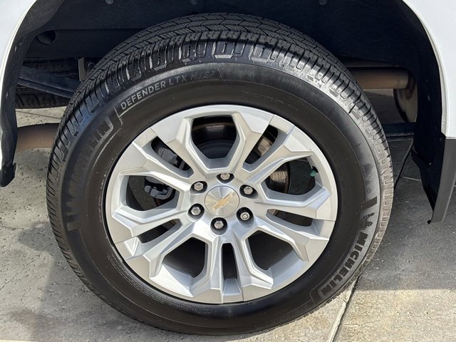Used 2022 Chevrolet Silverado 1500 LTZ w/ Technology Package image 26