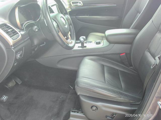 Used 2014 Jeep Grand Cherokee Limited AWD/4WD image 7