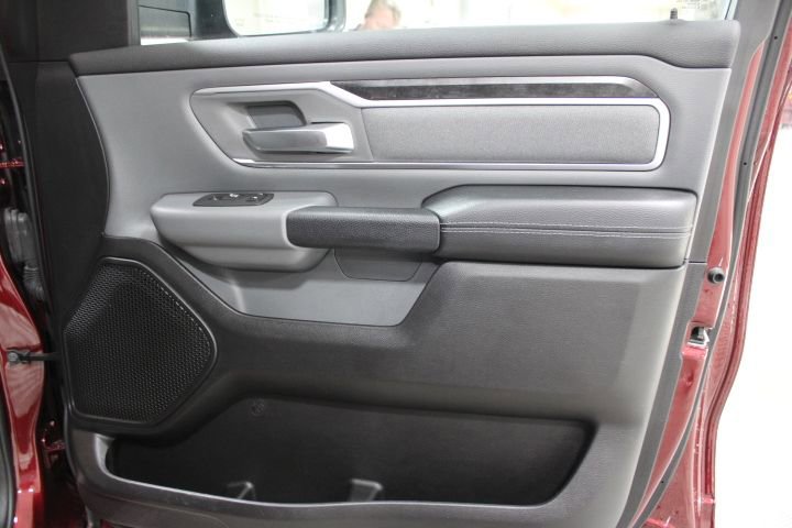 Used 2021 RAM 1500 Big Horn image 25